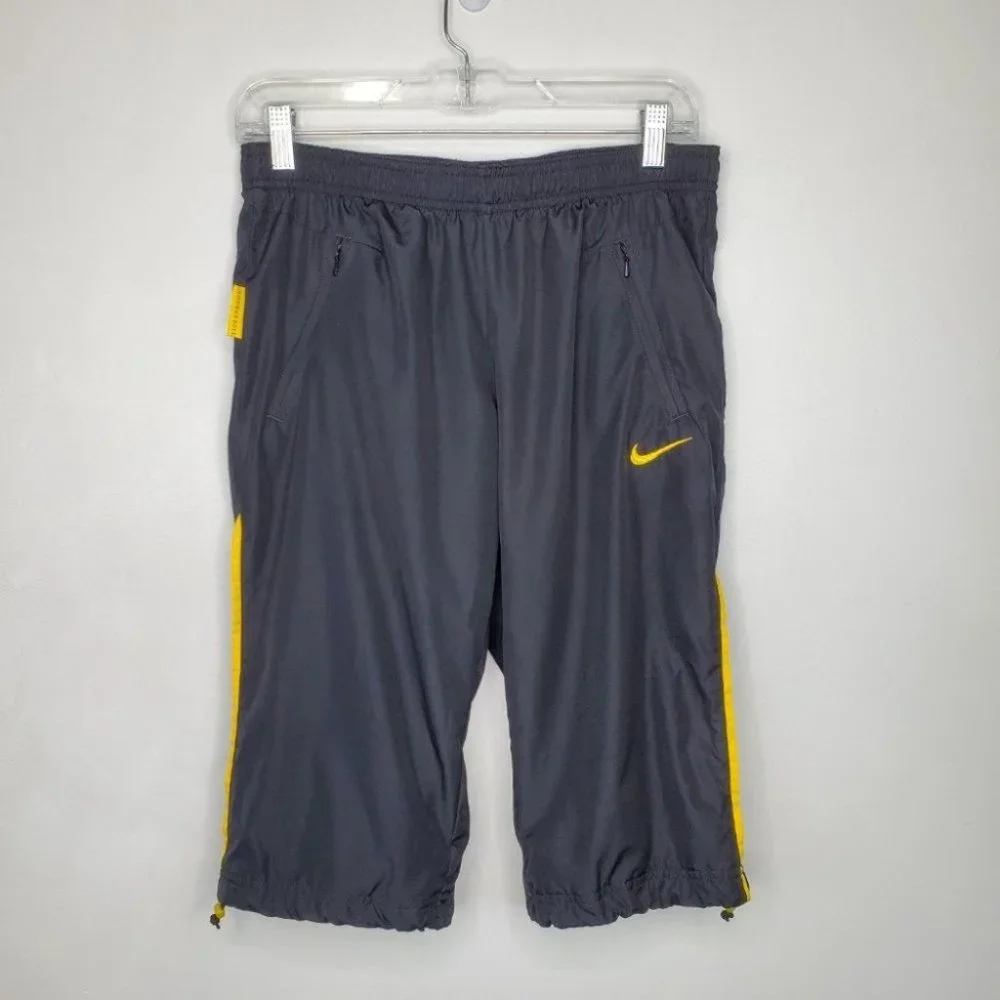 Nike Fit Dry Livestrong Activewear Black Yellow Capri Bermuda Shorts Sz S (4-6)